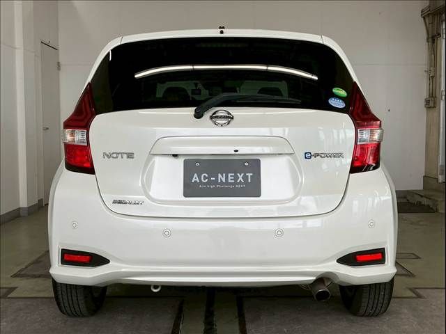 NISSAN NOTE 2017 Image 31