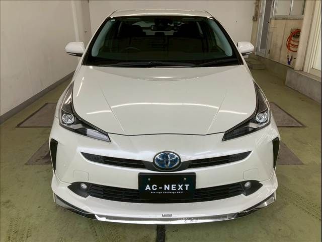 TOYOTA PRIUS 2019 Image 31