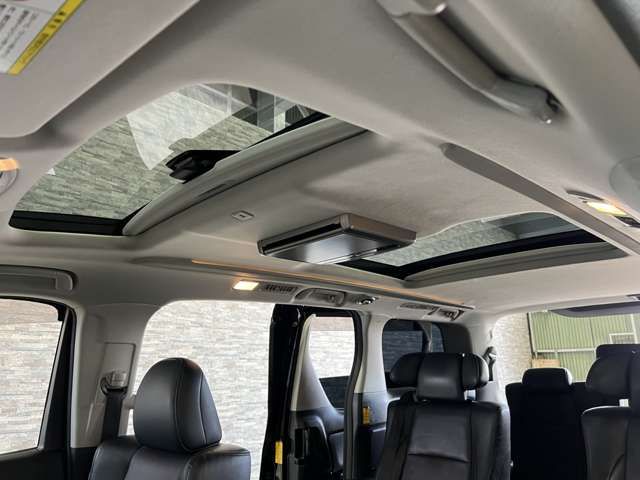 TOYOTA ALPHARD HYBRID 4WD 2014 Image 31