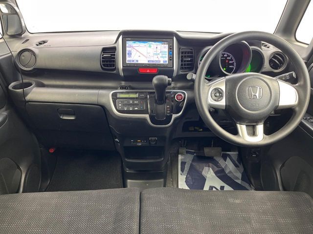 HONDA N BOX 2016 Image 31