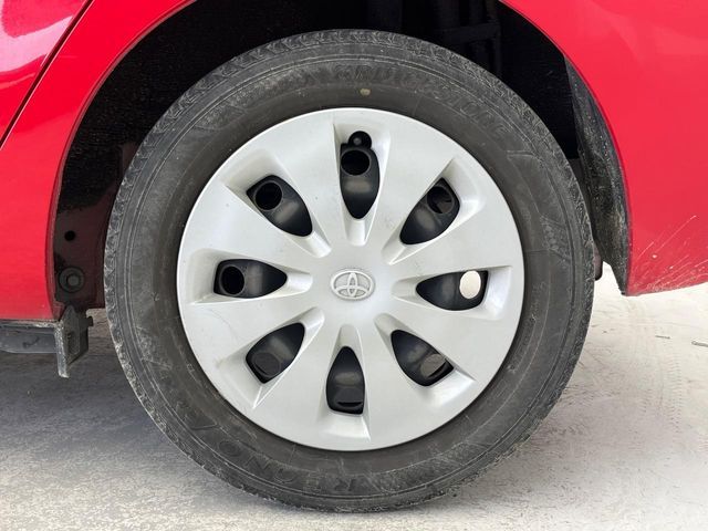 TOYOTA AQUA 2013 Image 31