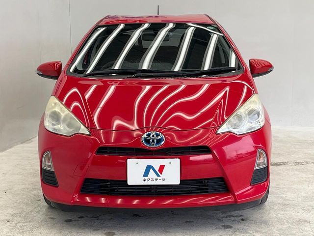 TOYOTA AQUA 2013 Image 31