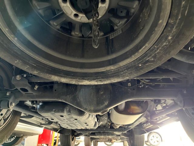 TOYOTA LANDCRUISER PRADO 2023 Image 31