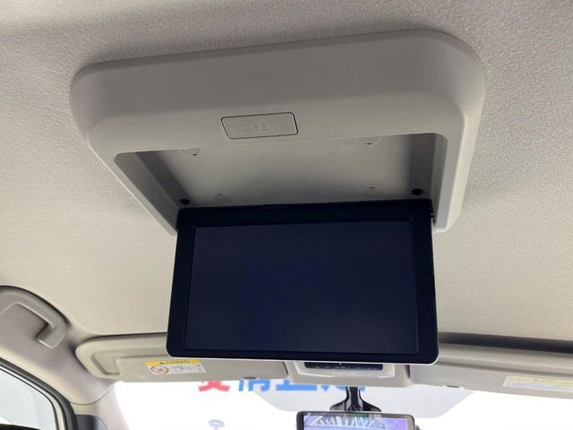 NISSAN SERENA  WG 2018 Image 31