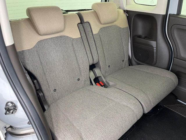 HONDA N BOX 2022 Image 31