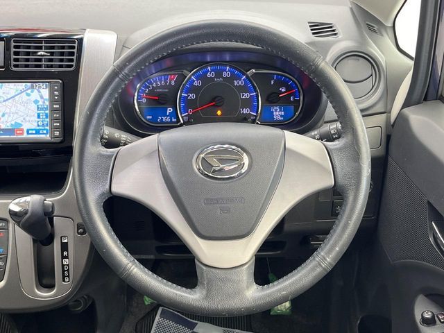 DAIHATSU MOVE CUSTOM 2013 Image 31