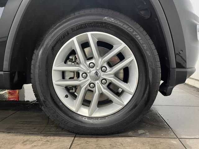 JEEP GRAND CHEROKEE 2017 Image 31