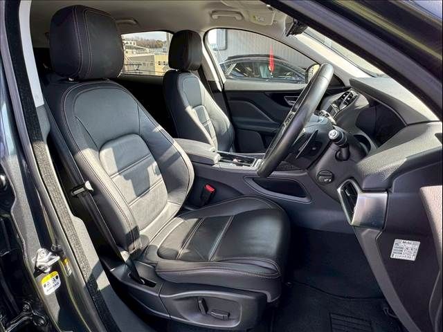 JAGUAR F-PACE 2018 Image 31
