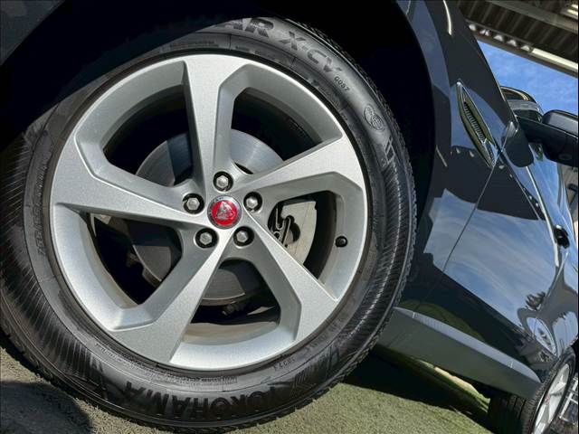 JAGUAR F-PACE 2018 Image 31