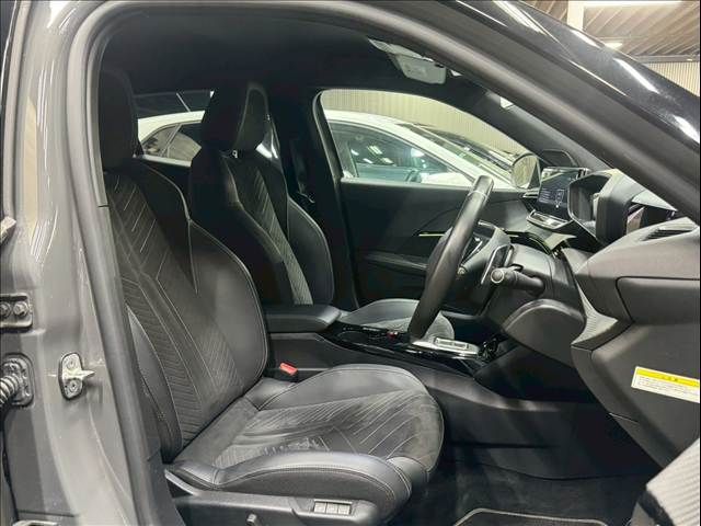 PEUGEOT 2008 2023 Image 31