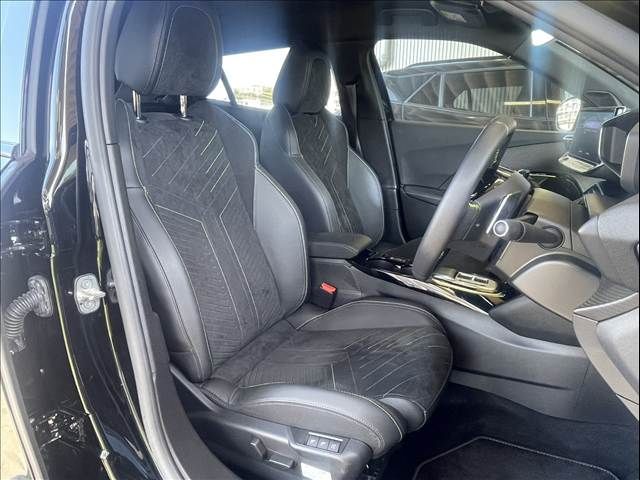 PEUGEOT 2008 2023 Image 31