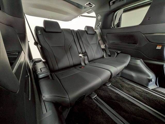 TOYOTA ALPHARD HYBRID 2024 Image 31