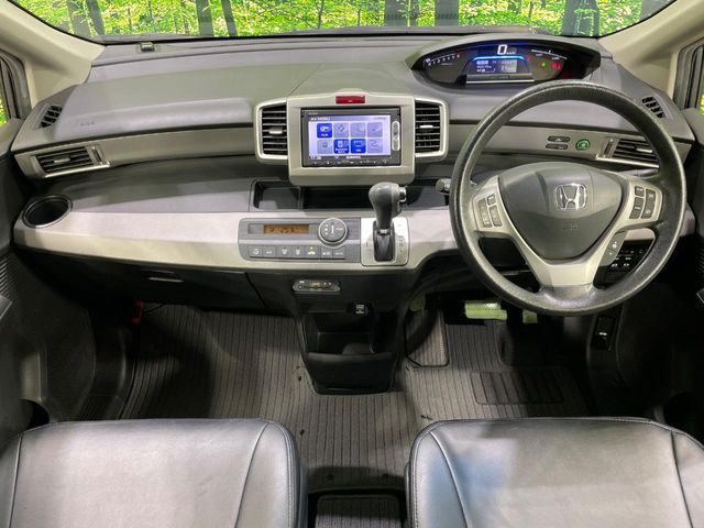 HONDA FREED HYBRID 2014 Image 31