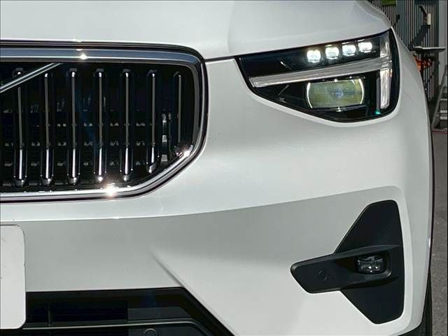 VOLVO XC40 2023 Image 31