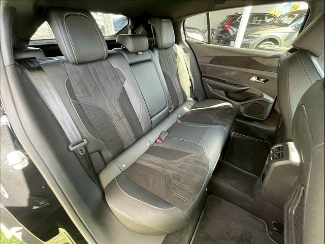 PEUGEOT 408 2023 Image 31