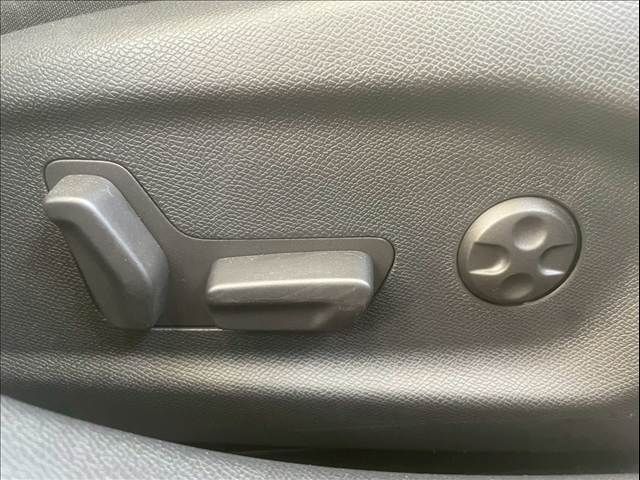 PEUGEOT 408 2023 Image 31