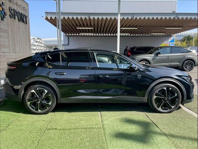 PEUGEOT 408 2023 Image 31