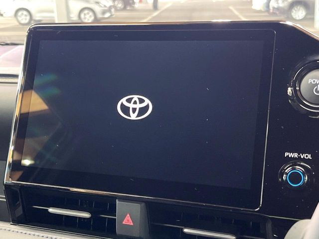 TOYOTA VOXY HYBRID 2025 Image 31