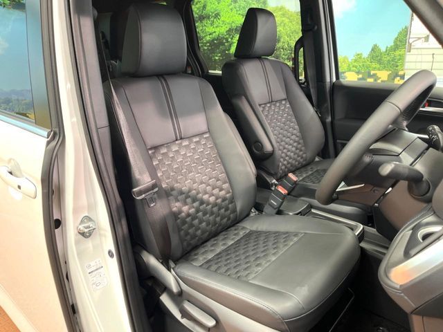 TOYOTA VOXY HYBRID 2025 Image 31