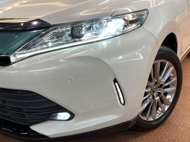 TOYOTA HARRIER 2WD 2019 Image 31