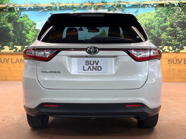 TOYOTA HARRIER 2WD 2019 Image 31