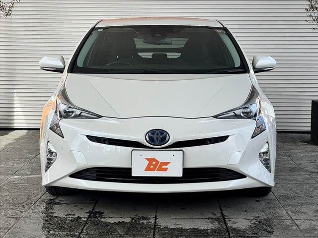 TOYOTA PRIUS 2018 Image 31