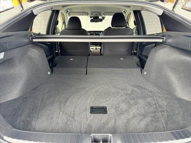 TOYOTA PRIUS 2018 Image 31