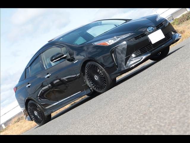 TOYOTA PRIUS 2019 Image 31