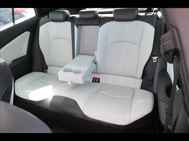 TOYOTA PRIUS 2019 Image 31