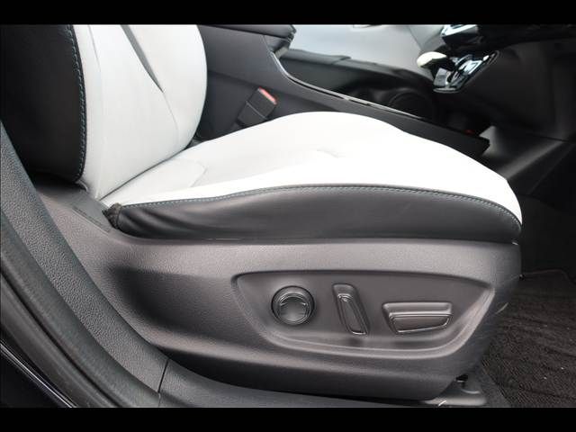 TOYOTA PRIUS 2019 Image 31