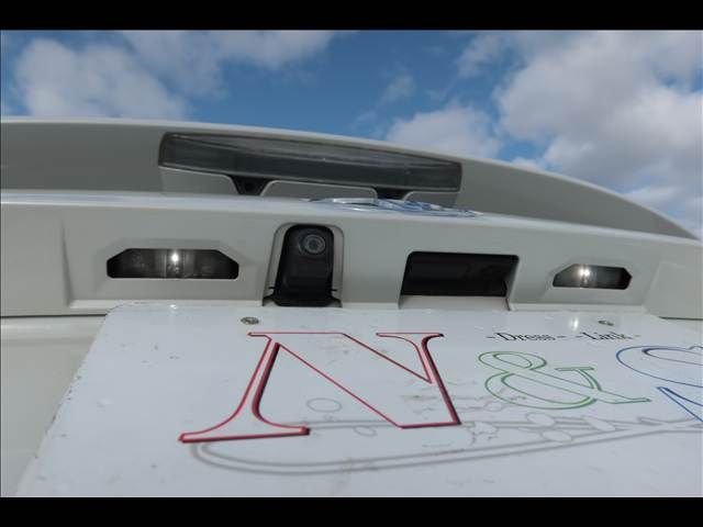 TOYOTA PRIUS 2017 Image 31