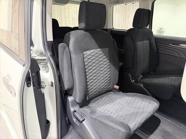 MITSUBISHI DELICA D:5 4WD 2019 Image 31