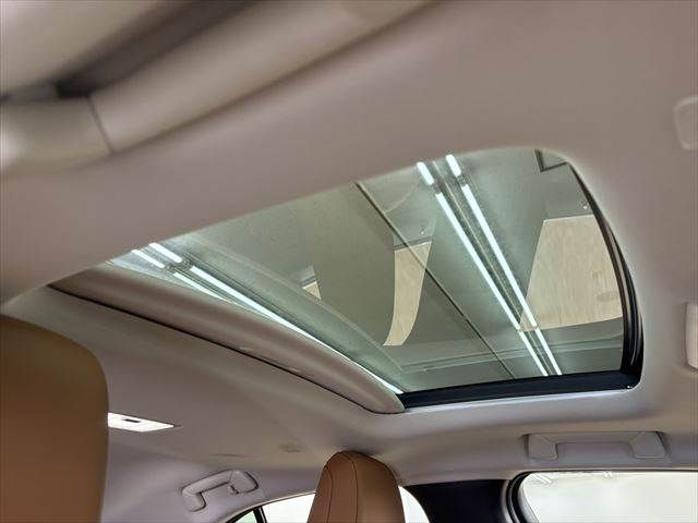 TOYOTA LEXUS UX300E 2021 Image 31