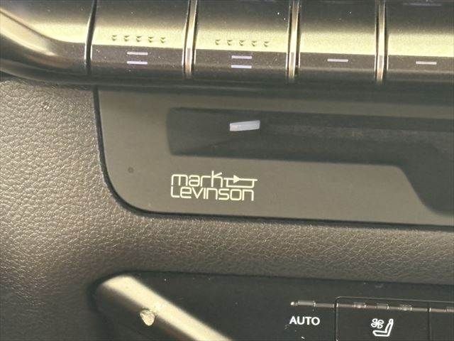 TOYOTA LEXUS UX300E 2021 Image 31