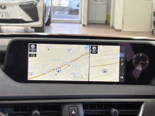 TOYOTA LEXUS UX300E 2021 Image 31