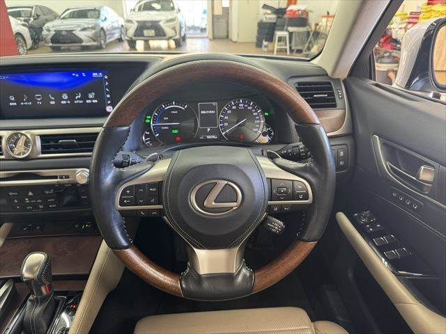 TOYOTA LEXUS GS300H 2016 Image 31