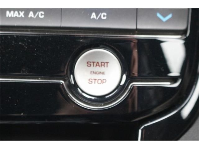 JAGUAR XESERIES 2016 Image 31