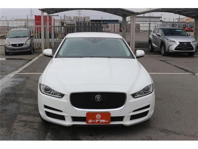 JAGUAR XESERIES 2016 Image 31