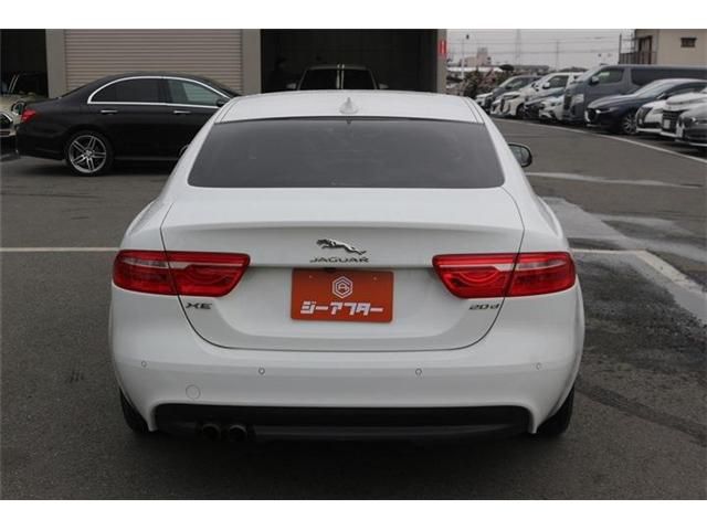 JAGUAR XESERIES 2016 Image 31