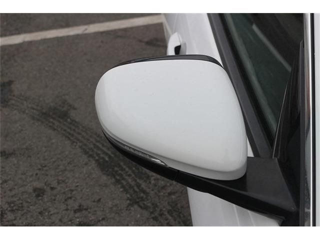 JAGUAR XESERIES 2016 Image 31