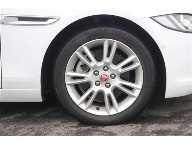 JAGUAR XESERIES 2016 Image 31