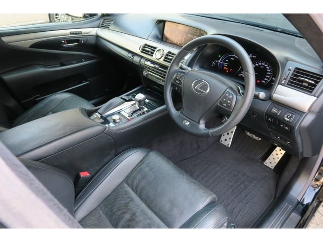 TOYOTA LEXUS LS600H 2013 Image 31