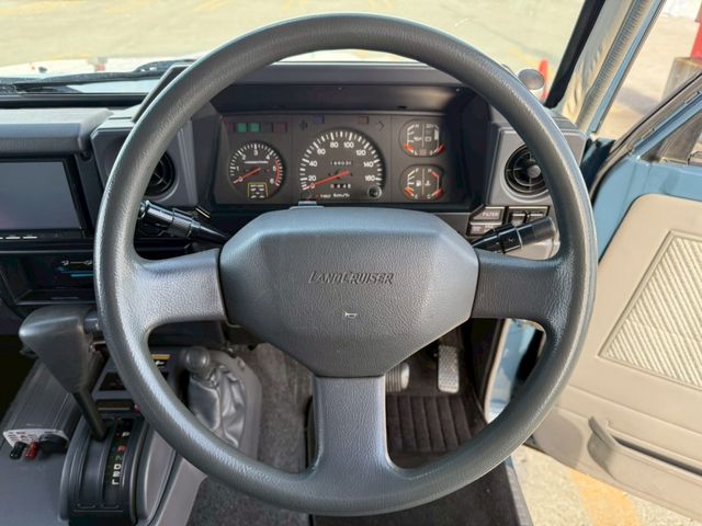 TOYOTA LANDCRUISER VAN 1994 Image 31
