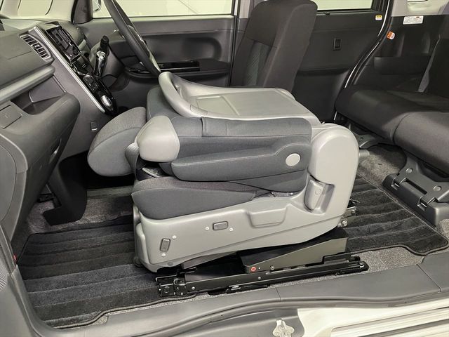 DAIHATSU TANTO CUSTOM 2014 Image 31