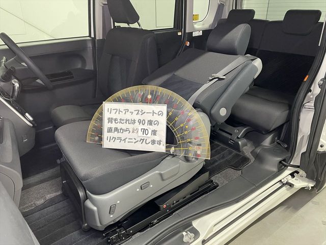 DAIHATSU TANTO CUSTOM 2014 Image 31