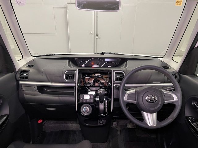 DAIHATSU TANTO CUSTOM 2014 Image 31