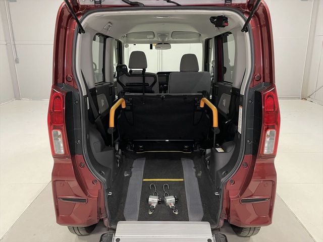 DAIHATSU TANTO 2020 Image 31