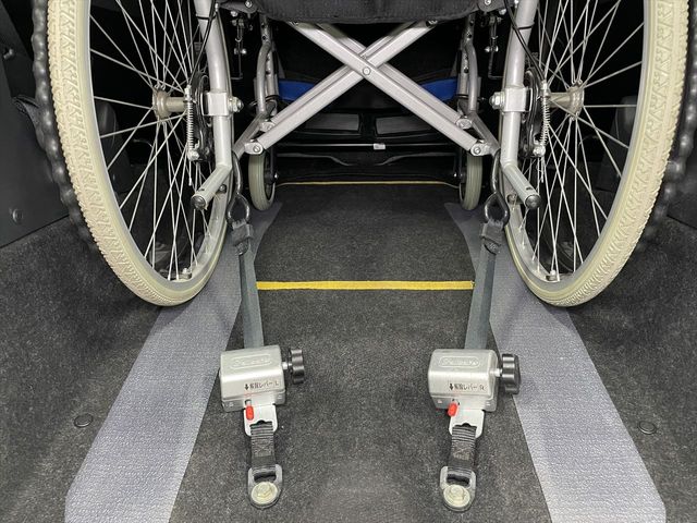 DAIHATSU TANTO 2020 Image 31