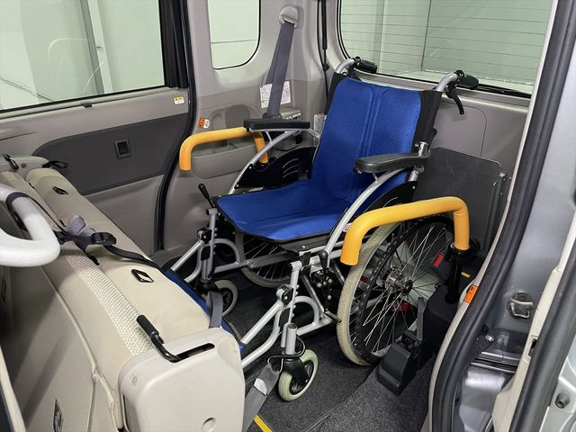 DAIHATSU TANTO 2017 Image 31