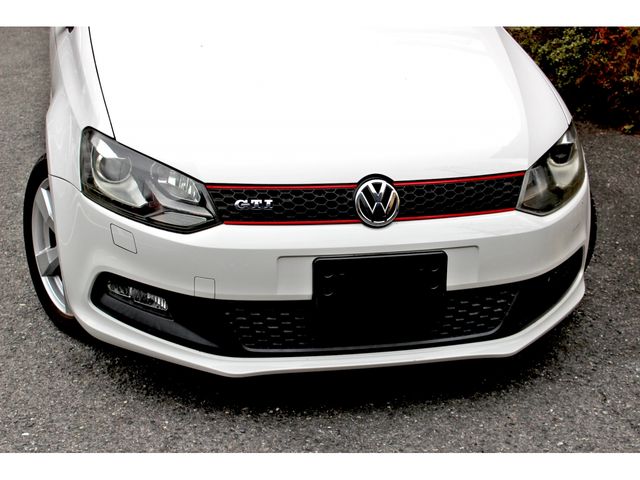 VOLKSWAGEN POLO 2013 Image 31